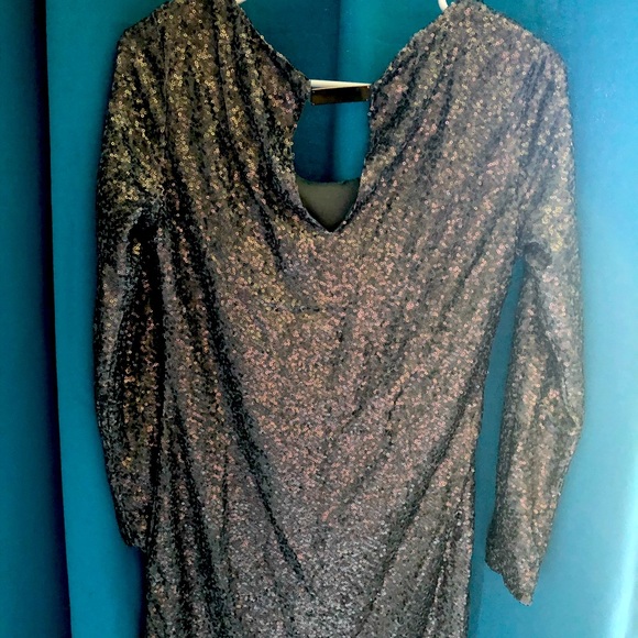 Sparkle dress in gray/silver hue from Runway Paris, size small - Picture 4 of 4